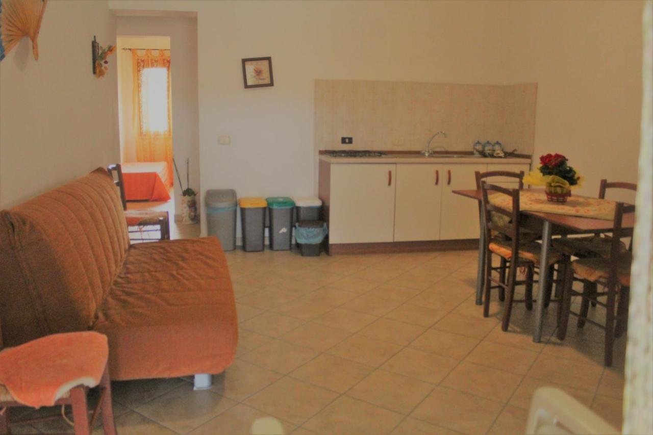 Hibiscus Apartment Marausa Ngoại thất bức ảnh